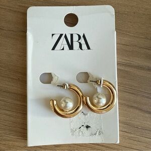 ZARA Polished Goldtone Hoop Earrings with Faux Pearl Accent 1856/014